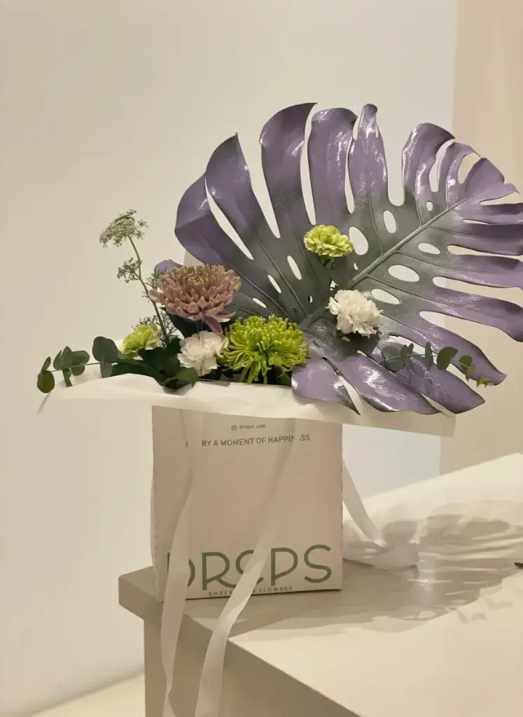 Sepcial purple bag flower