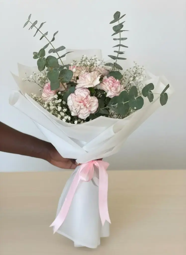 Pinky white bouquet